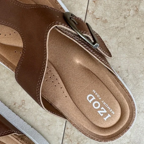 Izod brown Sandals - Picture 2 of 3